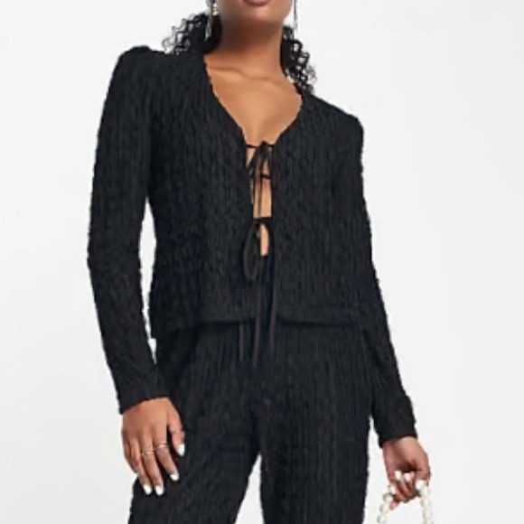 Lola May tie front textured top in black - Picture 3 of 3